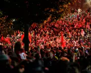 Arsenal Win First Premier League Title in 22 Years: Euphoria at the Emirates