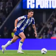 Arsenal's Kiwior Joins Porto Permanently in £14.6m Deal