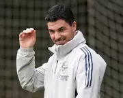 Arteta missed Arsenal title win while building fire in garden