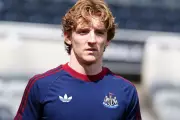 Barcelona Join Bayern Munich in Race for Newcastle's Anthony Gordon