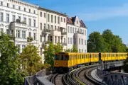 Berlin to Reward Tourists with Free Attractions for Litter Picking