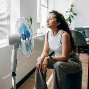 Best Direction to Point an Electric Fan for Coolest Air in UK Heatwave