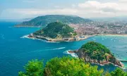 British Tourist Dies in Fall from Mountain Viewpoint in San Sebastian