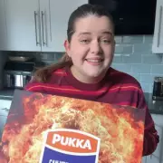 Chicken Vindaloo Pukka Pie Review: Spicy Surprise for World Cup 2026
