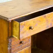 Couple Finds $600 Hidden in Thrifted Dresser in Shocking Discovery