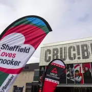 Crucible Snooker Match Halted as Table Fault Forces Changes