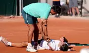 Czech Star Jakub Mensik Collapses in French Open Heat, Calls Conditions 'Insane'