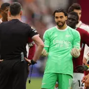 David Raya Wins Third Straight Premier League Golden Glove Award