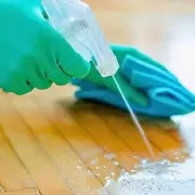 Deep Clean Wooden Floors with Vinegar and Lemon Juice in Minutes