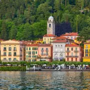 Direct Train to Gorgeous Italian Lake Town for Under £15