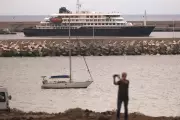 Doctor Who Aided Hantavirus-Stricken Cruise Passengers Isolated in Nebraska