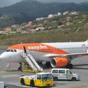 EasyJet Urges Passengers to Cover Nose and Mouth on Madeira Flights