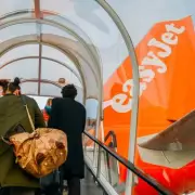 EasyJet Warns: Switch Off Vapes or Risk Lifetime Ban from Flights