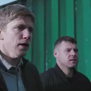 Emmerdale's Robert Fumes After 'Working Out' Arsonist But It's 'Not Kyle or Kammy'