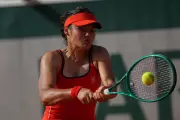 Emotional Emma Raducanu Reflects on French Open First-Round Defeat