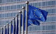 France Signals Climbdown on EU Red Tape for UK Car-Makers