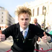 Germany Backs UK's Eurovision Entry Look Mum No Computer