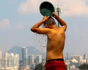 Global Weather Extremes: Record Heat and Hail in One Week