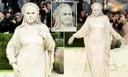 Heidi Klum Stuns as Living Statue at Met Gala 2026
