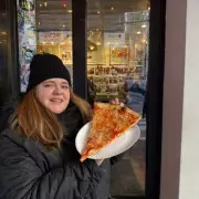 I Tried Kim Kardashian's Post-Met Gala NYC Pizza and Have One Complaint