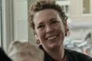 Jimpa Review: Olivia Colman's Queer Family Drama Lacks Boldness