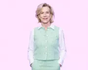 Juliet Stevenson on Body Image, Marriage U-Turn, and Harry Potter Disappointment