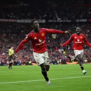 Kobbie Mainoo Fires Man Utd to Dramatic 3-2 Win Over Liverpool