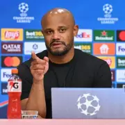 Kompany Slams Referee for U-Turn on PSG Red Card Decision