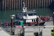 Legal Challenge Threatens UK-Funded Migrant Detention Centre in France