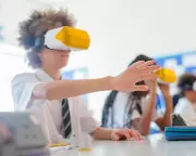 London Schools Trial VR Headsets to Reduce Student Stress