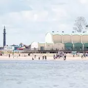 Manhunt After Two Teen Girls Allegedly Raped on Great Yarmouth Beach