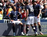 Millwall Secure Playoff Spot with 2-0 Win Over Oxford