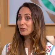 NHS '6-8 Teaspoon' Sunscreen Rule: Doctor Warns of Health Risks