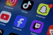 Nurses Warn Social Media Fuels Dangerous Medical Misinformation Crisis