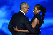Obama's Midterm Campaign Role Sparks Marital Tension, Experts Back Michelle
