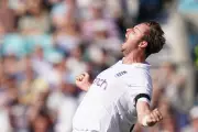 Ollie Robinson Gets Another England Chance as World-Class Bowler