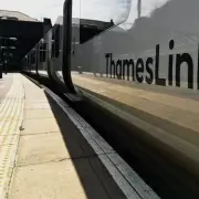 Person Hit by Train Blocks Thameslink Services Near Luton Airport