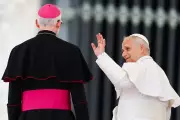 Pope Leo to Visit Canary Islands Next Month Amid Migrant Crisis Focus