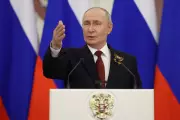 Putin Claims Ukraine War 'Coming to an End', Suggests Schröder as Mediator