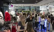 Quiz Clothing to Close All 37 Stores by End of June After Administration