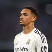 Real Madrid Eye Alexander-Arnold Replacement After Disappointing Debut Season