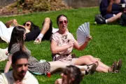 Record UK Heatwave Triggers Surge in NHS Website Visits for Heatstroke and Sunburn Advice