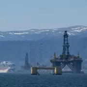 Reform's 'Drill Baby Drill' Energy Promise Won't Save Brits Money, Experts Say