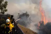 Sandy Fire Forces 17,000 Evacuations in Southern California Wildfire