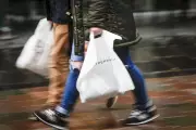 Scottish Business Confidence Rises in May, Lloyds Report Shows