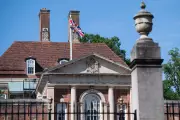 Senior British Diplomat Abruptly Leaves Washington Post Without Explanation