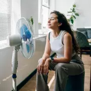 Seven Health Experts Agree on Keeping Fans On Overnight During Heatwave