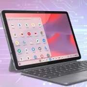 Shopper Praises £128 Off Chromebook as Lighter MacBook Pro Alternative