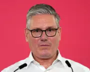 Starmer Faces Crisis of Legitimacy as Labour MPs Demand His Removal