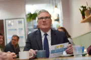 Starmer Resists Setting Timetable to Leave No 10 Amid Burnham Challenge